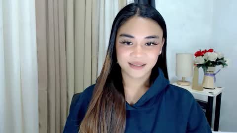 Snapshot of nhics_and_hades chatting on 02.22.26 nhics and hades online show from 02.22.26