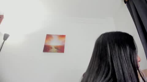laura  online show from 07.09.26