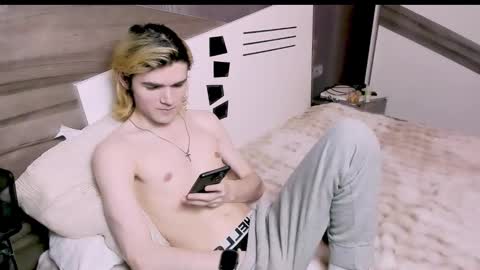 Snapshot of nic_ky chatting on 03.14.26 Nick PVT is open FanslyTwitter - Nic kycb online show from 03.14.26