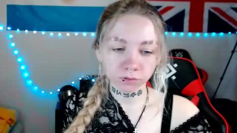 nica_kawaii online show from 03.17.26