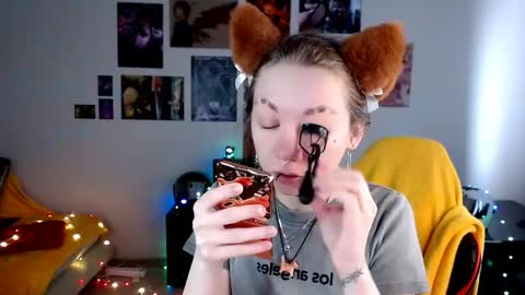 nica_kawaii online show from 04.20.26