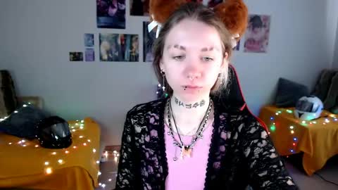 nica_kawaii online show from 05.20.26