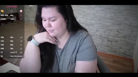 Snapshot of nicara_ chatting on 02.06.25 nicara_ online show from 02.06.25