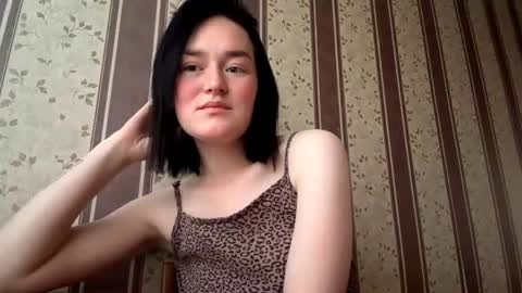 Snapshot of nice_kisss chatting on 07.12.26 Alice online show from 07.12.26