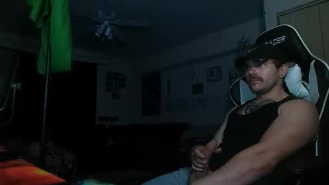 Snapshot of nicecock04 chatting on 11.17.25 nicecock04 online show from 11.17.25