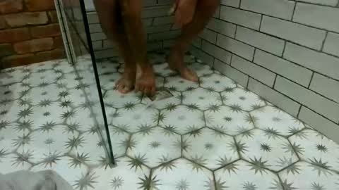 hot builder online show from 10.26.25