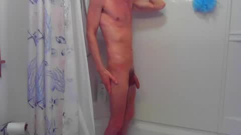 Snapshot of niceguyandrew chatting on 02.02.25 Andrew online show from 02.02.25