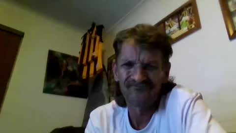 Snapshot of niceozziecockxxx chatting on 01.25.25 Sexiishaine online show from 01.25.25