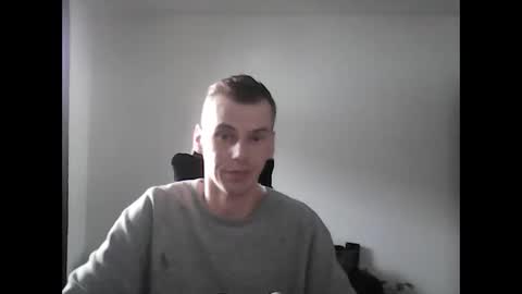 Snapshot of nicerdude32 chatting on 12.14.25 Nicerdude online show from 12.14.25