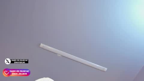 Snapshot of nick_collins20 chatting on 09.10.25 Nick online show from 09.10.25