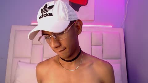 Snapshot of nick_collins20 chatting on 02.06.26 Nick online show from 02.06.26