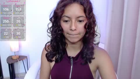 Snapshot of nickeymoon chatting on 01.12.25 Nicole Silvermoon online show from 01.12.25