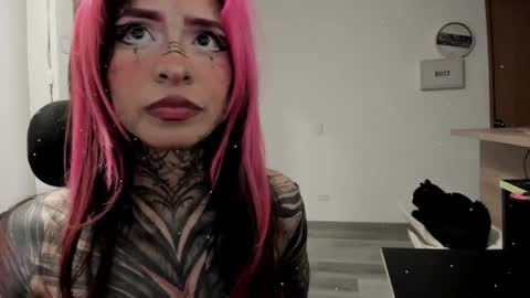 Snapshot of nicki_1 chatting on 02.28.25 Help me reach 100 thumbs up online show from 02.28.25
