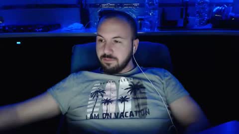 Julian online show from 04.17.26