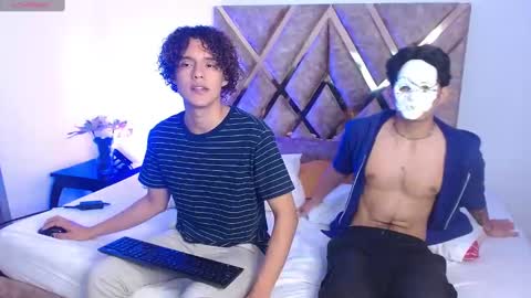 Snapshot of nickolas_moon chatting on 03.09.25 Nickolas Muoz online show from 03.09.25