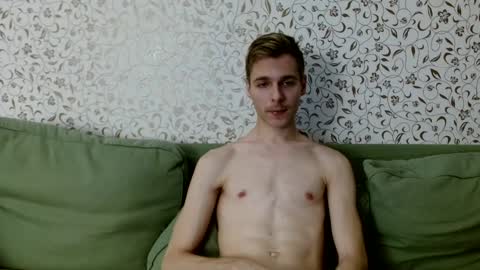 Snapshot of nicksuper8 chatting on 12.03.24 Nick online show from 12.03.24