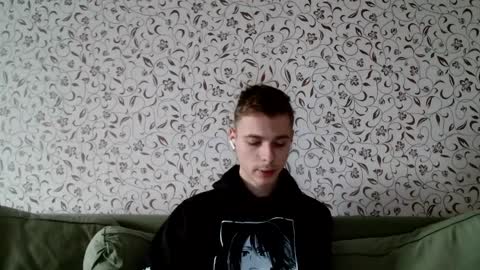 Snapshot of nicksuper8 chatting on 03.05.25 Nick online show from 03.05.25