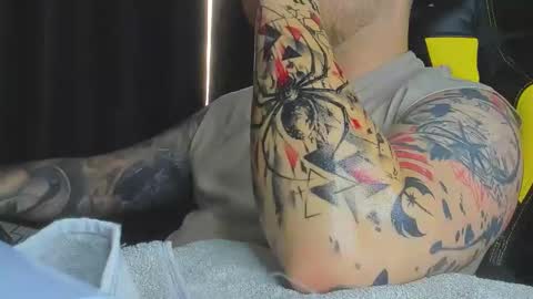 Snapshot of nicktattoomaster chatting on 05.17.26 nicktattoomaster online show from 05.17.26