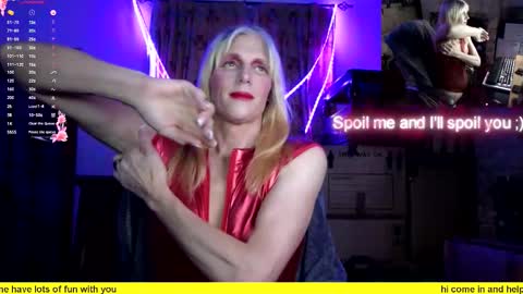 Snapshot of nicktu52 chatting on 03.06.25 nicktuuk online show from 03.06.25