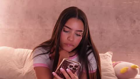 Snapshot of nicky_and_blake chatting on 10.19.25 nicky and blake online show from 10.19.25