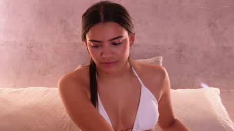 Snapshot of nicky_and_blake chatting on 10.28.25 nicky and blake online show from 10.28.25