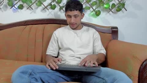 nicky online show from 12.13.24