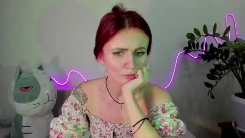 Snapshot of nicky_weekends chatting on 12.12.24 Nicky Weekends online show from 12.12.24