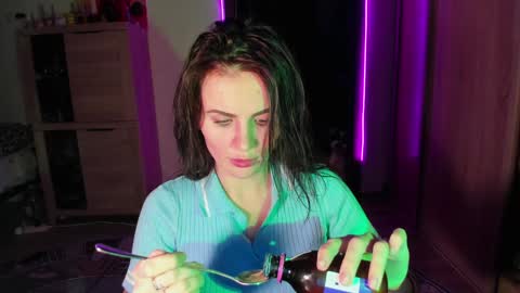 Snapshot of nicky_weekends chatting on 01.19.25 Nicky Weekends online show from 01.19.25