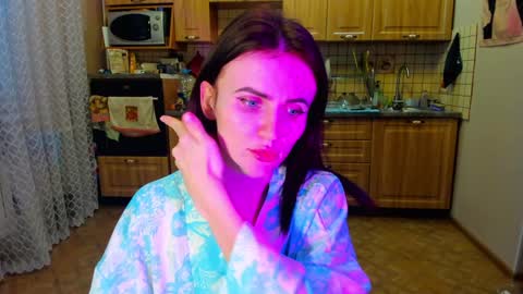 Snapshot of nicky_weekends chatting on 01.28.25 Nicky Weekends online show from 01.28.25