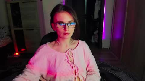 Snapshot of nicky_weekends chatting on 02.14.25 Nicky Weekends online show from 02.14.25