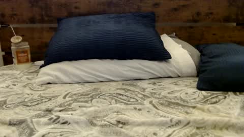 Snapshot of nickytatz chatting on 12.05.24 Nicky online show from 12.05.24