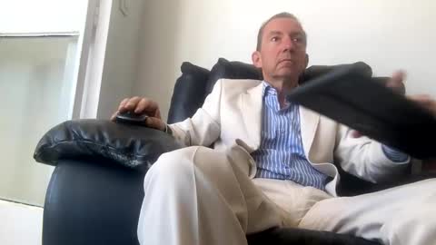 Snapshot of nico181969 chatting on 02.23.25 Nico online show from 02.23.25