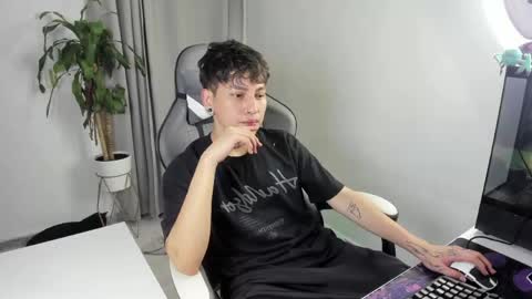 Nico  online show from 04.16.26