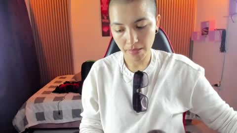 Snapshot of nicocoox chatting on 05.04.26 NICO online show from 05.04.26