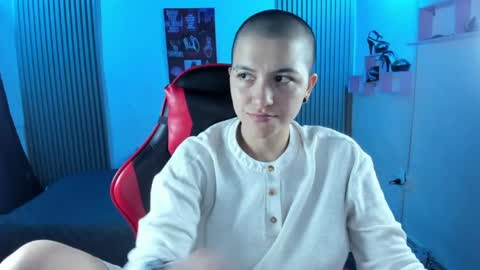 Snapshot of nicocoox chatting on 05.18.26 NICO online show from 05.18.26