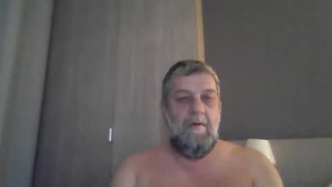 Snapshot of nicodon chatting on 10.29.25 nicodon online show from 10.29.25