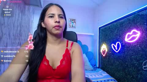 Snapshot of nicol_ross19 chatting on 03.08.26 nicol_ross19 online show from 03.08.26