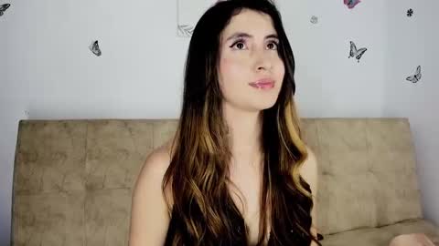 Snapshot of nicol_swift_ chatting on 12.07.24 Nicol online show from 12.07.24