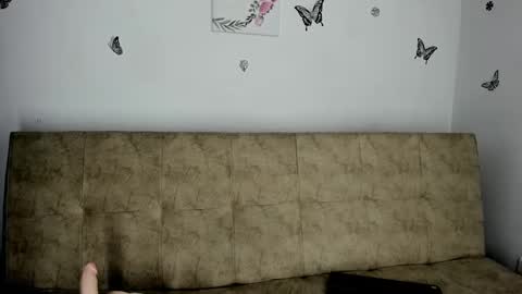 Snapshot of nicol_swift_ chatting on 12.19.24 Nicol online show from 12.19.24