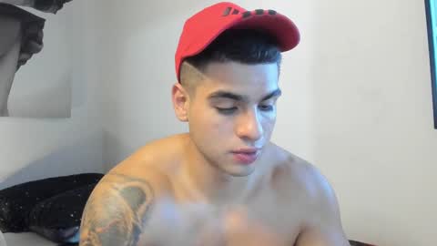 Snapshot of nicolasmuscle chatting on 03.09.25 Andres online show from 03.09.25