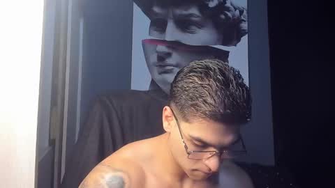 Snapshot of nicolasmuscle chatting on 10.02.25 Andres online show from 10.02.25