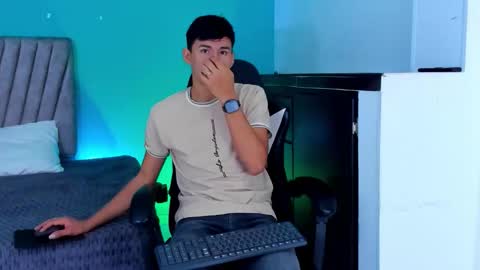 nicolastorres__ online show from 02.20.26