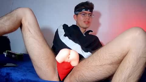 NicoLatinBoy online show from 04.25.26
