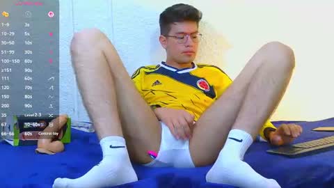 NicoLatinBoy online show from 06.13.26
