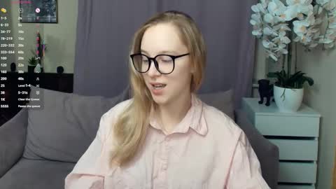 Nicoletta online show from 01.16.26