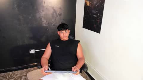 Snapshot of nicole_and_thiago1 chatting on 02.19.26 nicole_and_thiago1 online show from 02.19.26