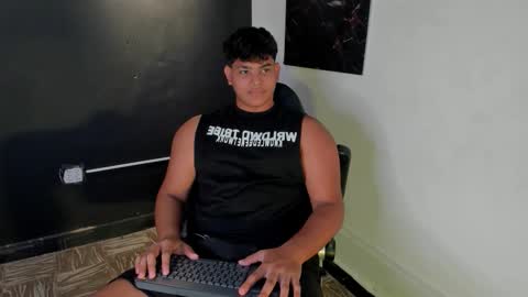 nicole_and_thiago1 online show from 03.06.26