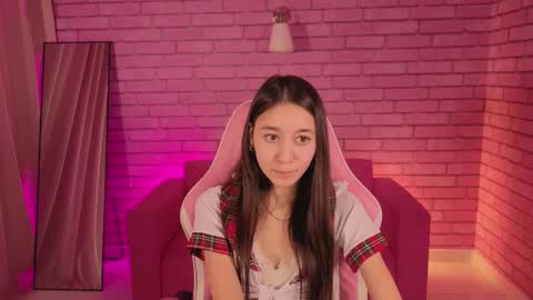 Nicole online show from 02.12.26