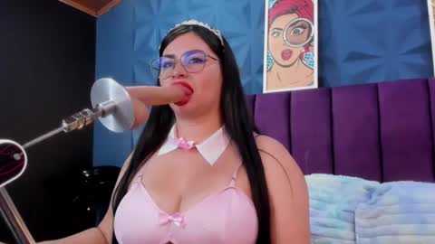 Nicole online show from 07.09.26