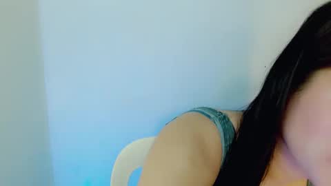 Snapshot of nicole_kiss01 chatting on 02.26.25 nicole_kiss01 online show from 02.26.25